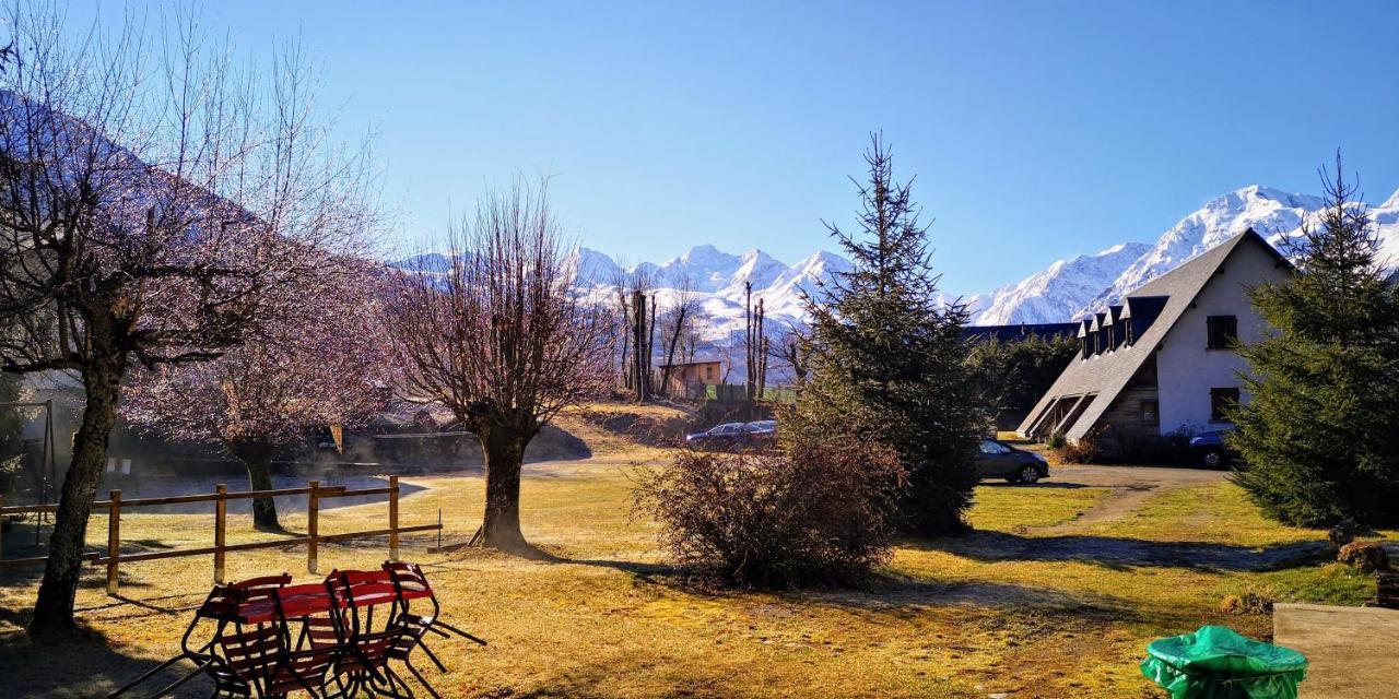Le Relais D'Avajan Bed & Breakfast Exterior photo